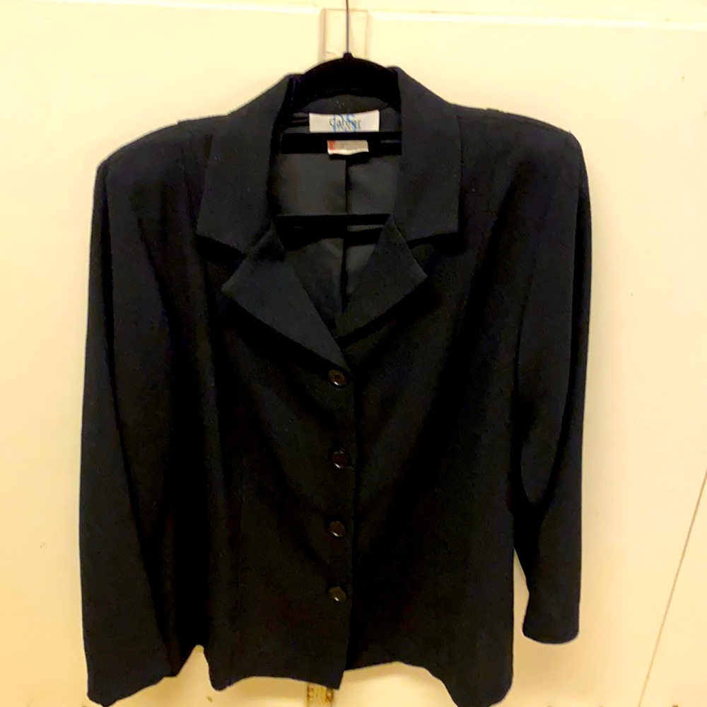 Black blazer. Size 18